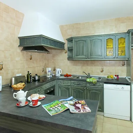 - 4079-59 Mallorca Port de Pollença